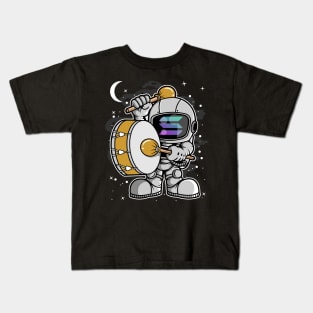 Astronaut Drummer Solana SOL Coin To The Moon Crypto Token Cryptocurrency Blockchain Wallet Birthday Gift For Men Women Kids Kids T-Shirt